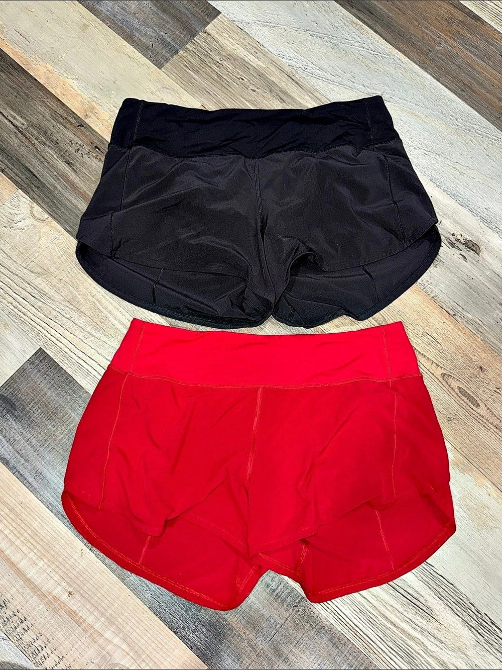 Lululemon Speed Up High-Rise Lined Short 4" Shorts Set Red & Black Waist 10